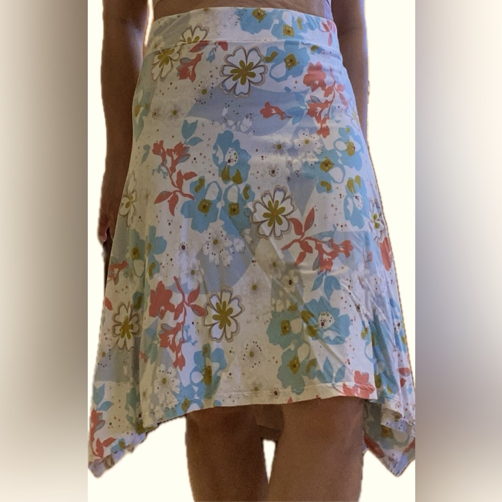 Title Nine WaterGirl, Floral sporty skirt, Size 0, elastic band